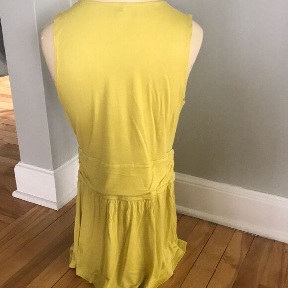 Cremieux mustard sleeveless bead/sequin top, sm - Picture 5 of 6